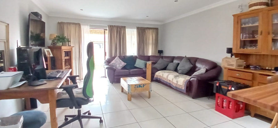 2 Bedroom Property for Sale in Morelig Free State